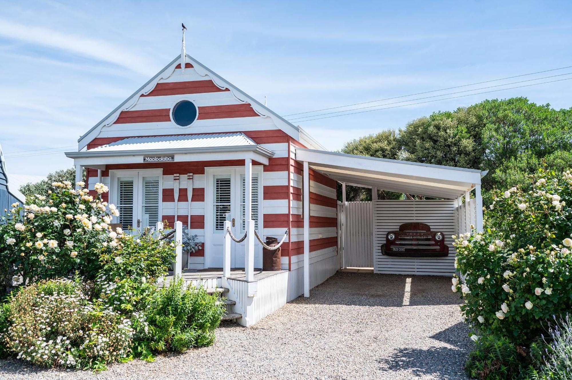 Beach Huts Middleton Exterior photo